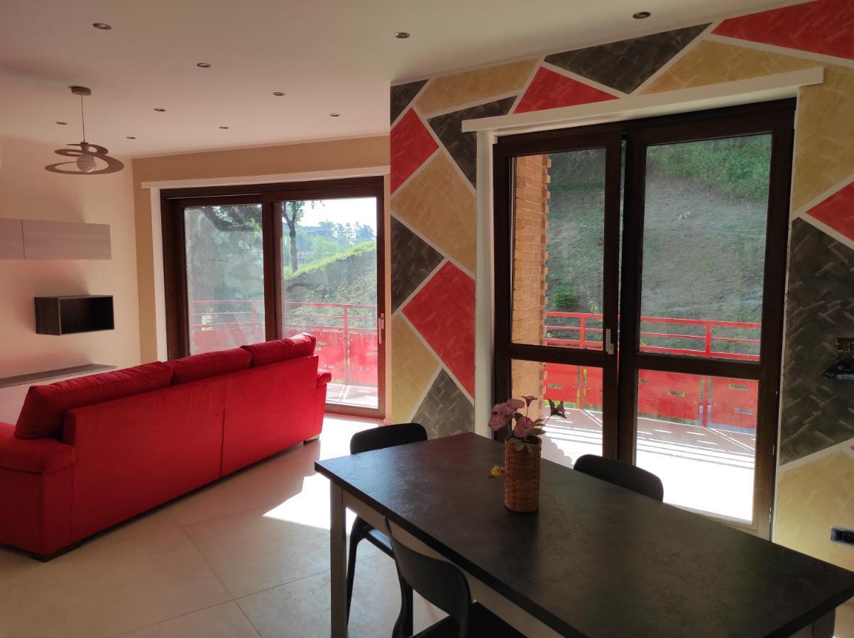 Oasi Del Monferrato - Appartamento Rosso Mombercelli Bagian luar foto